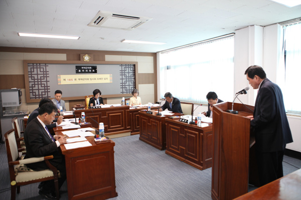 제185회 임시회 제1차 총무위원회