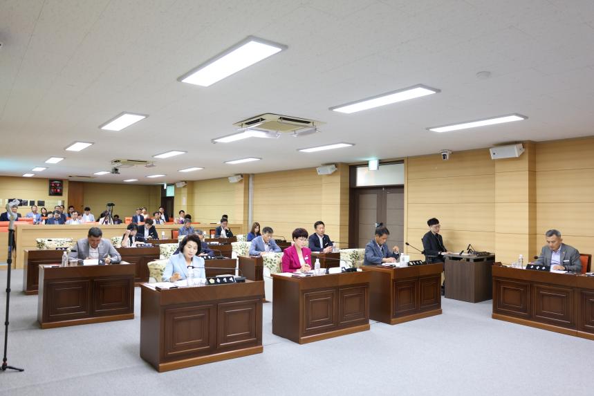 제275회 정례회 1차 본회의, 예결특위, 행감특위