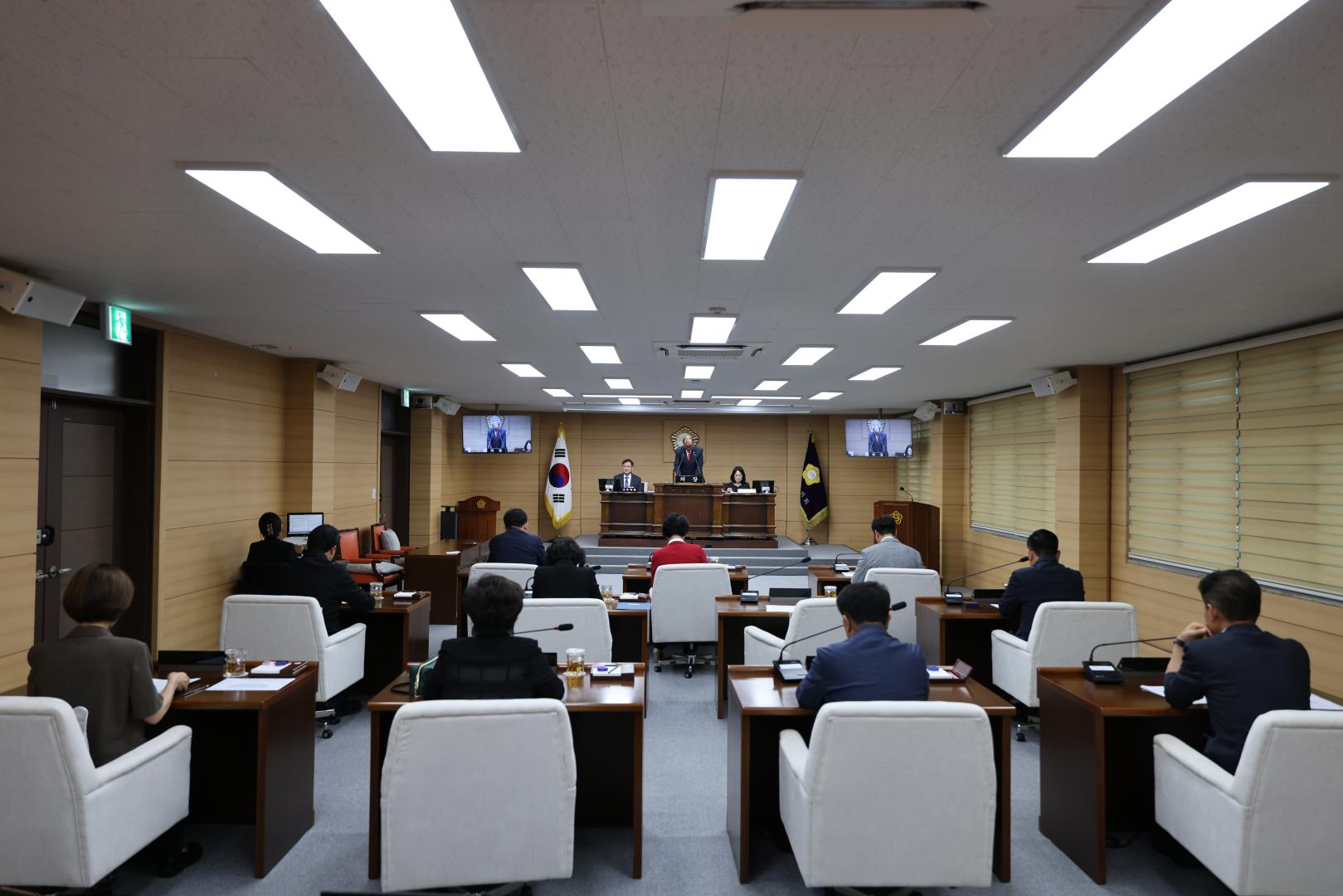 제301회 임시회 - 제1차 본회의