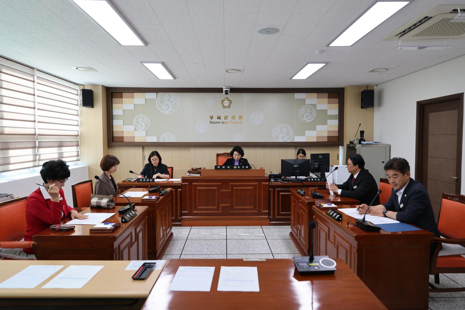 제301회 임시회 - 의회운영위원회
