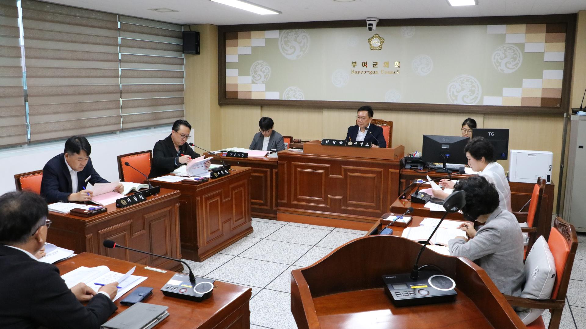 제303회 부여군의회 임시회 회기중 제2차 산업건설위원회