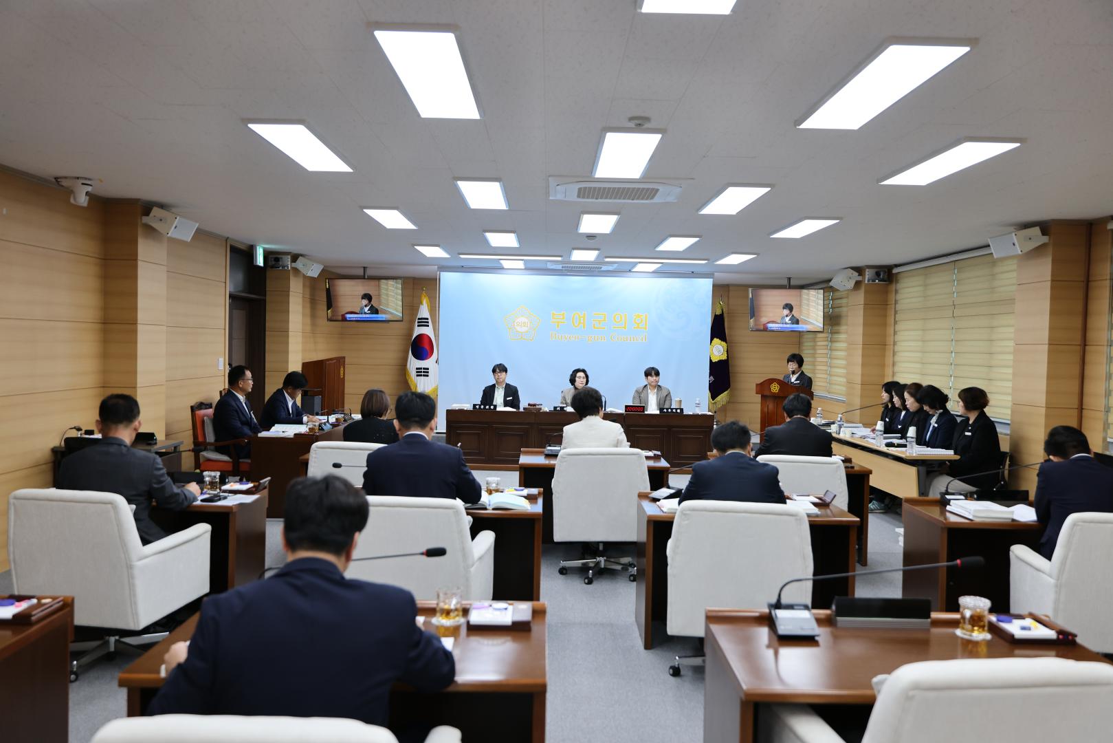 제304회 부여군의회 제1차 정례회 행정사무감사 3일차